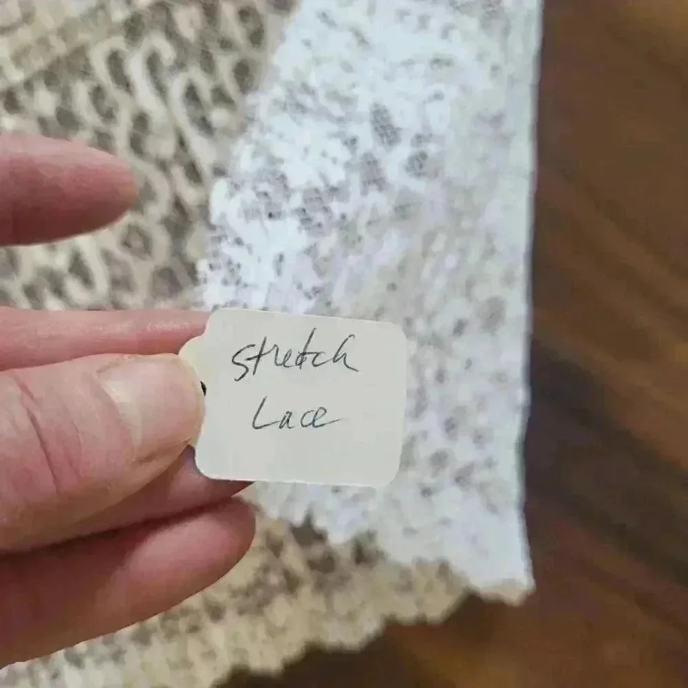 Stretch Lace Piece 46
